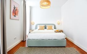 Endless Summer Apartment